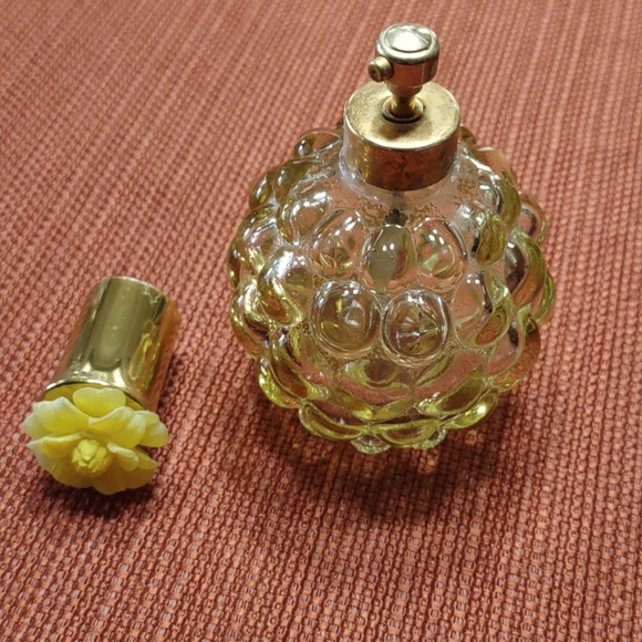 Vintage Perfume Bottle - Picture 3 of 5